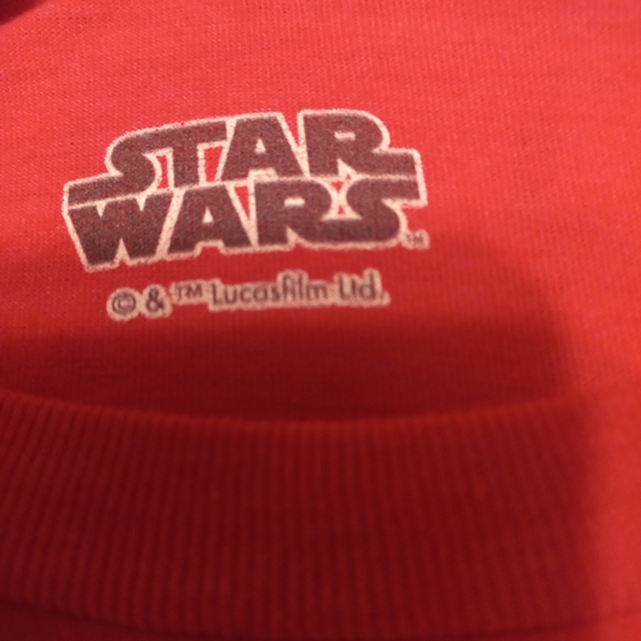 Light Red Millenium Falcón XL T-shirt. NWOT - Picture 4 of 5